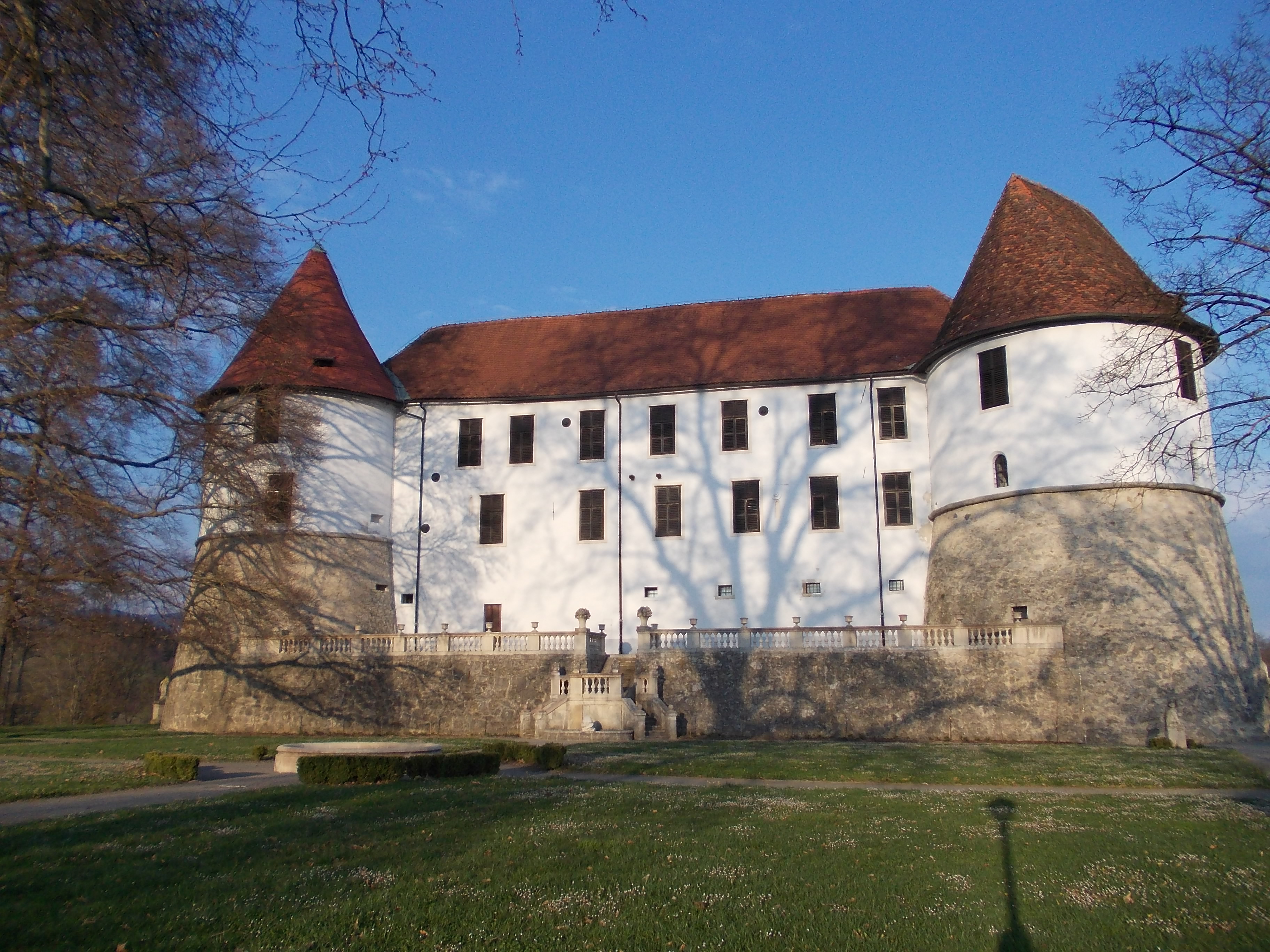 The courtyard of Sevnica Castle